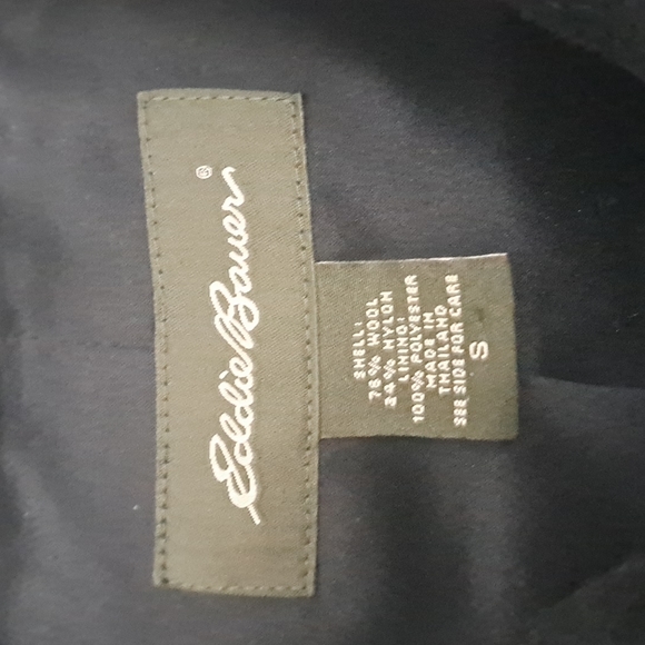 Black wool coat, women's size small, above knee length - Picture 3 of 4